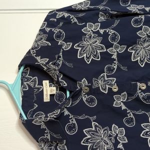 Coldwater Creek xs embroidered blouse ladies shirt